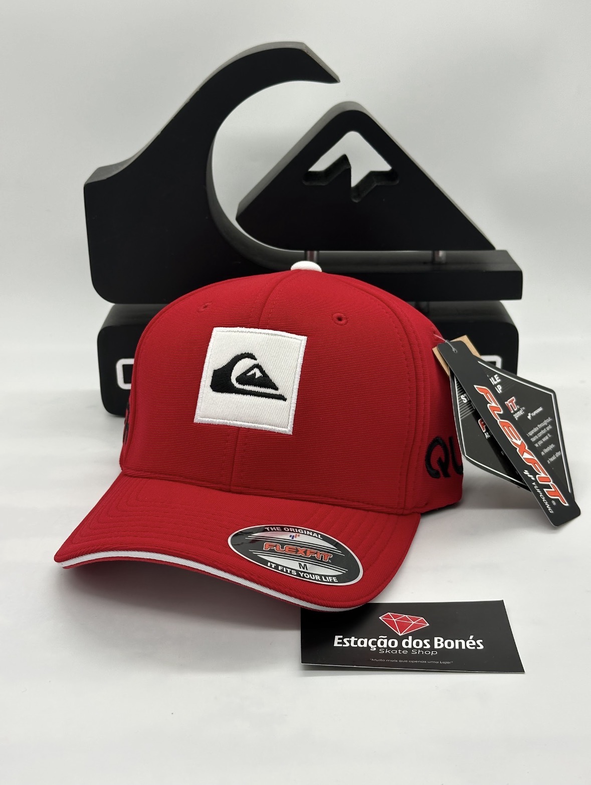 Boné Quiksilver Flexfit Emb Hard Hitter. Tam. M